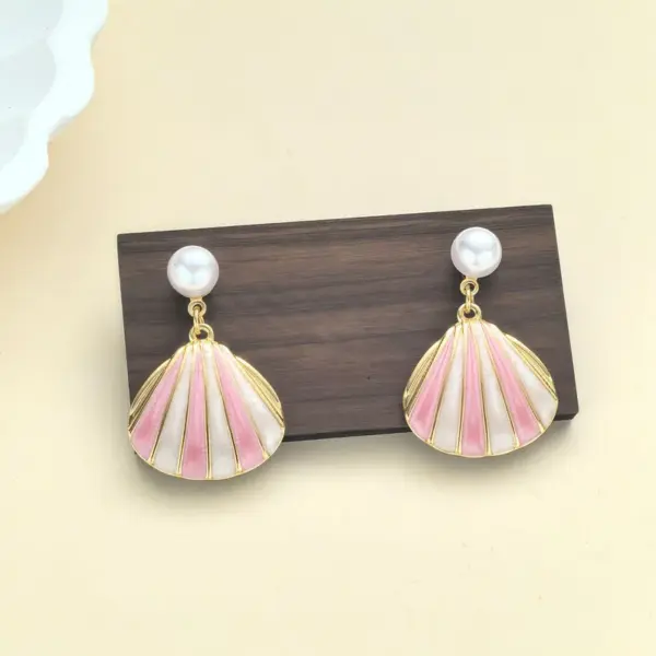 Wholesale Retro Geometric Enamel Drop Earrings For Women In Black & White Featuring 304 Stainless Steel Material