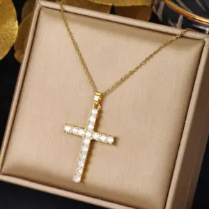 XL1494-54 # Large Cross Necklace