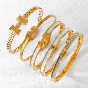 Wholesale stainless steel jewelry with colorfast plating, gold-plated titanium steel bracelets
