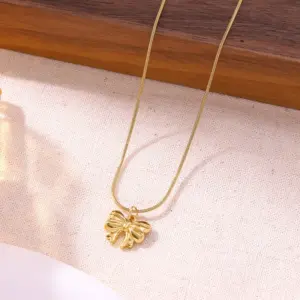 Wholesale Bow Knot Necklace For Women Featuring PVD Coated 18K Real Gold Plated 304 Stainless Steel With Waterproof Non Tarnish Finish On Cable Chain
