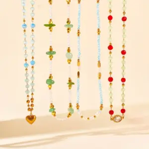 Wholesale Handmade Retro Heart Shape Necklace For Women In 304 Stainless Steel With Crystal Inlay