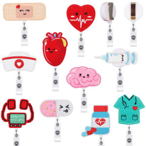 Wholesale Xiao Tian Medical Supplies Easy Pull-up Buckle Embroidered Cloth Sticker Nurse's Breast Card Band-Aid Patch Sticker Cartoon Needle Tube Embroidered Label
