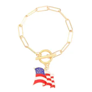 02kc Gold American Flag N-910