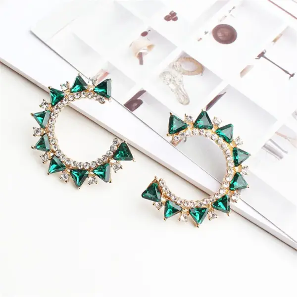 Wholesale Handmade Trillion-cut Marine Style Stud Earrings For Women In Golden Plated Zinc Alloy With Resin Inlay