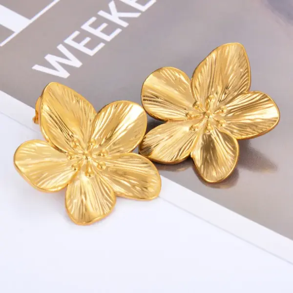Wholesale 1 Pair Glam Retro Flower Plating Inlay Stainless Steel Artificial Pearls Ear Studs