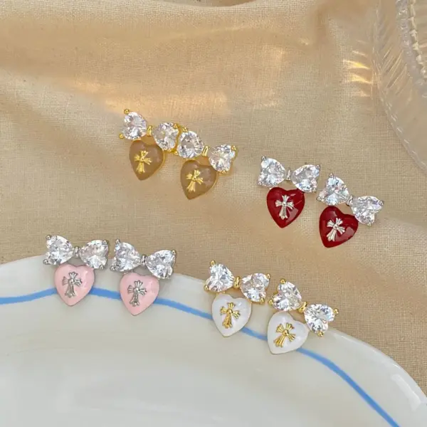 Wholesale Fashionable Mini Heart Butterfly Knot Cross Earrings Personality Sweet Cool Style Copper Material Star Pattern Jewelry Accessories