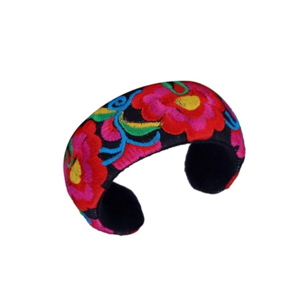 oly-5e9e8b8ceb906638711b7035486e3288 Wholesale Original handmade retro artistic ethnic style embroidered bracelet female wide version elegant Miao silver cotton and linen all-match bracelet accessories