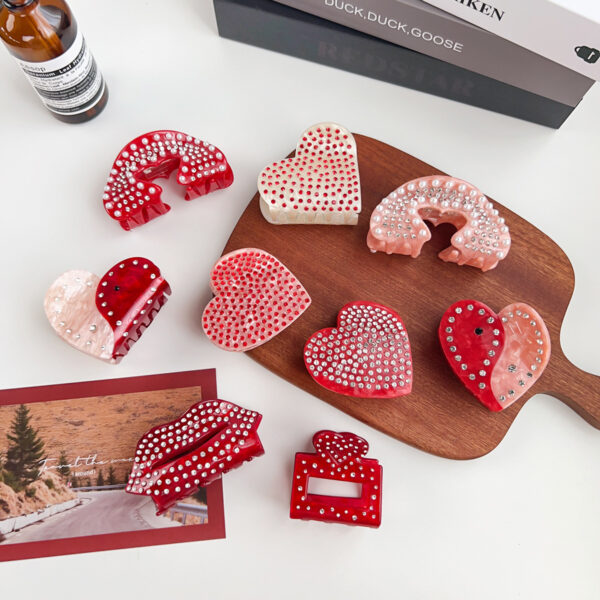 Wholesale Love Grab Clip Heavy Industry Diamond Hair Clip Light Luxury High-end Shark Clip Valentine's Day Hair Accessories Headwear