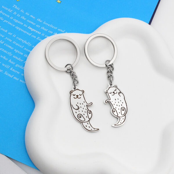 oly-5efba52db3247b2c925247df01d0d943 Wholesale handle otter pair best friend couple girlfriends metal key ring pendant key chain