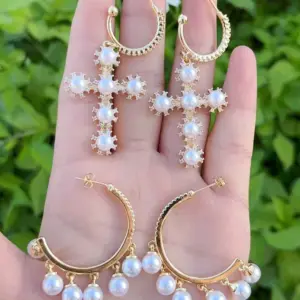 Wholesale 1 Pair/Package Modern Style Simple Style Cross Semicircle Polishing Copper Acrylic Pearl 18K Gold Plated Drop Earrings Ear Studs