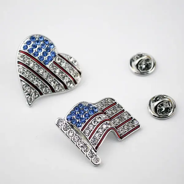 Wholesale American Flag Pin In White & Blue Zinc Alloy With Diamond Craft, Stylish Flag Brooches