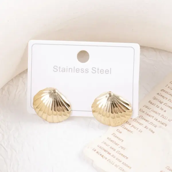 Wholesale Unisex Flowers Stud Earrings With Freshwater Pearl, Waterproof Non Tarnish 304 Stainless Steel, 18K Real Gold PVD Coated