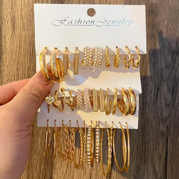 Wholesale 1 Set Ig Style Geometric Plating Inlay Alloy Artificial Pearls Rhinestones 14k Gold Plated Earrings