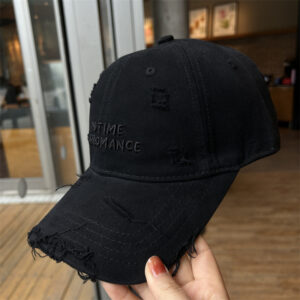 Hole embroidered baseball cap-black / 54-59cm (adjustable)