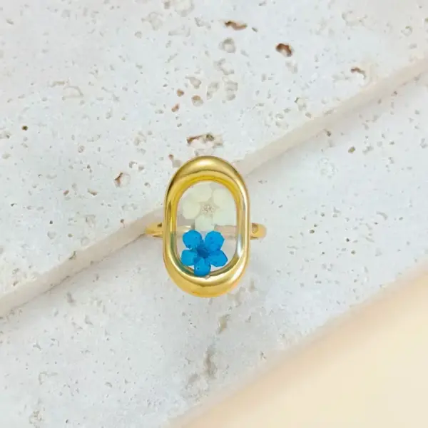 Wholesale New Fashion Design 304 Stainless Steel Furnace Electroplated 18K Real Gold Dried Flower Resin Heart Open Ring