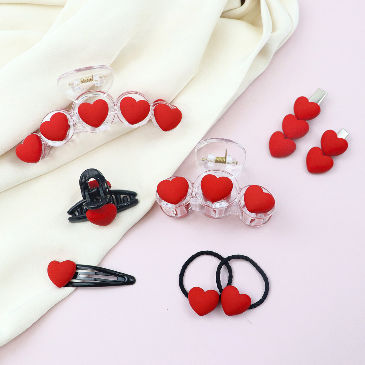Wholesale New Cross-border Valentine's Day Red Love Grab Clip Bang Clip Pink Peach Heart Children's Hair Rings Tanabata Gift