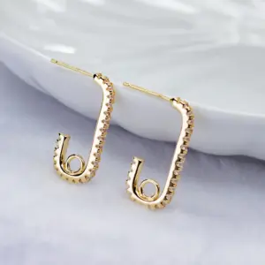 Wholesale Paper Clip Stud Earrings With Electroplated 14K Gold Copper And Zircon Inlay Featuring 925 Sterling Silver Ear Pins