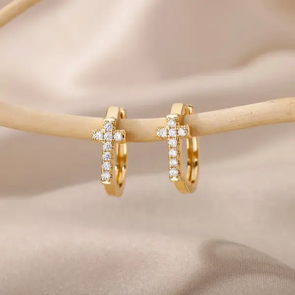 Wholesale Women’s Waterproof Non Tarnish Cross Stud Earrings In Copper With 18K Real Gold PVD Coating And Zircon Inlay