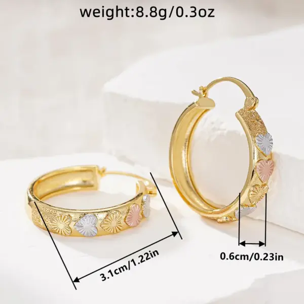 Wholesale Three-dimensional Heart Shape Earrings For Women In Copper With KC Golden Water Plating And 0.03µm Thickness