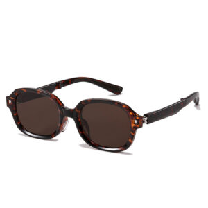 PC (ordinary lens) / Hawksbill (five generations)