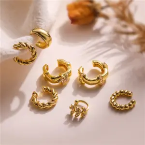 Wholesale 1 Pair Ig Style French Style Simple Style Leaves Twist Plating Inlay Copper Zircon 18k Gold Plated Ear Cuffs