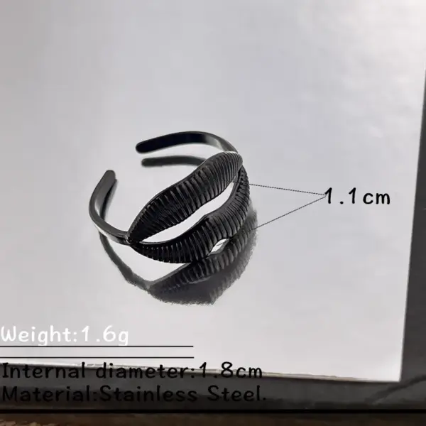 Wholesale Stainless Steel Snake Skin Style Ring Black Bat Lip Design Halloween New Arrival Non-Fading Couple Unisex Adjustable Open Ring