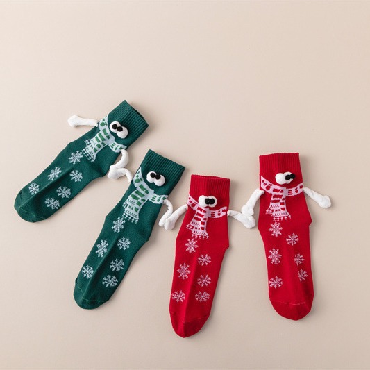 Wholesale Christmas Socks Red Magnetic Hand Socks for Couples Mid-Tube Warm Autumn and Winter Christmas Gifts for Holiday Couples