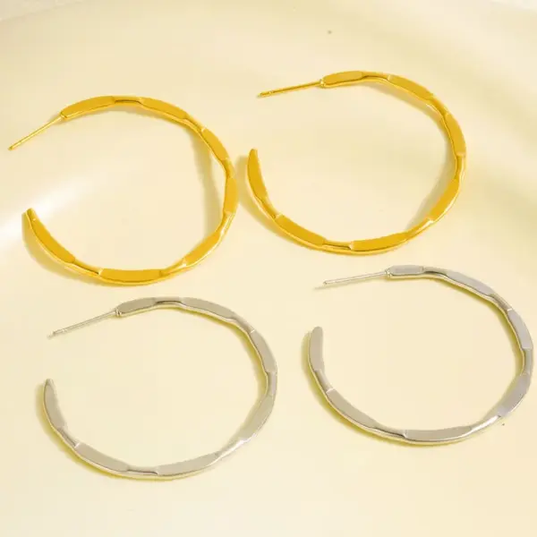 Wholesale Exaggerated Minimalist Hoop Earrings For Women Fashion Luxury Simple Elegant 304 Stainless Steel Studs Irregular Gold Plated Jewelry Vacuum Electroplating Furnace Plated 18K Real Gold Geometric Pattern