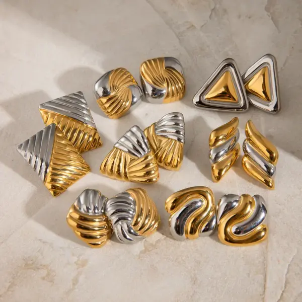 oly-649a2e61fcc2b767a1a0efdb33e3f4e8 Wholesale 304 Stainless Steel Geometric PVD Coated Real Gold Plated Elegant Simple Style Classic Style Waterproof Non Tarnish Mixed Color Plating Ear Studs