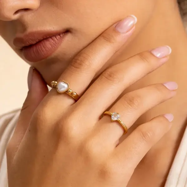 Wholesale Unisex Heart Shape Rings In 304 Stainless Steel With Rhinestone Inlay, Sweet Style, 2 Pieces Set