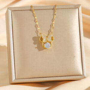 8713 golden mickey butterfly