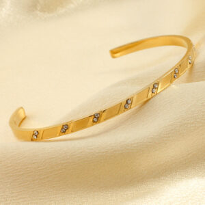 szkk036 inner diameter 6.6*5cm net weight 8.6g / Gold
