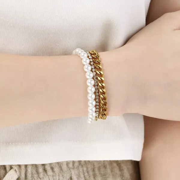 Wholesale 18K Gold Plated Fashion 304 Stainless Steel Layered Zircon Chain Shell Bead Bracelet For Women Unisex Style OT Clasp Jewelry