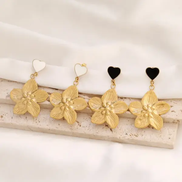 Wholesale Heart Shape Earrings For Women In 316 Stainless Steel With Waterproof Non Tarnish 18K Real Gold Plated PVD Coated 0.03µm Thickness