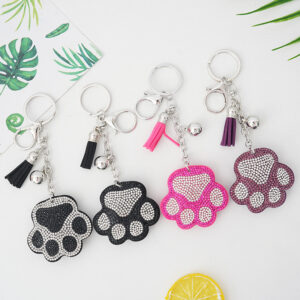 Wholesale selling style diamond creative cartoon bear paw keychain fashion Japanese and Korean bag tassel pendant