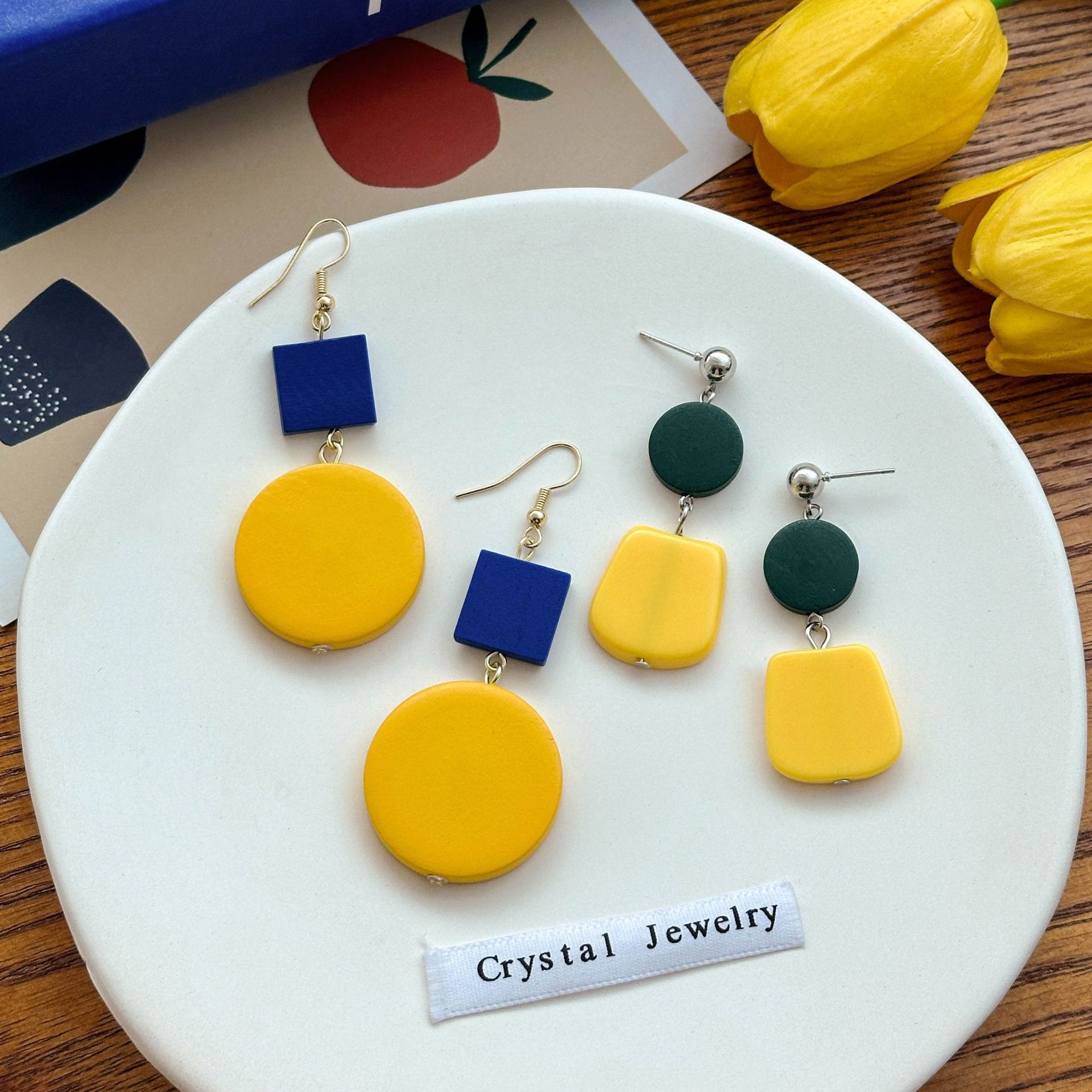 Wholesale Japanese and Korean style fresh contrast color wooden earrings simple geometric round lemon yellow earrings square earrings