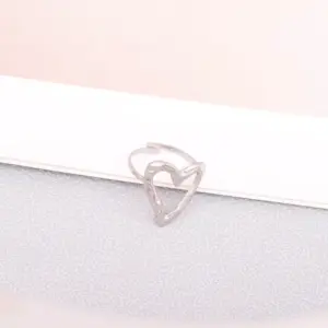 Silver / Average Size / 8#
