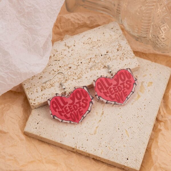 Wholesale Valentine's Day Love Dwarf Earrings Female Flamingo Love Semi-round Plaid Acrylic Earrings Female