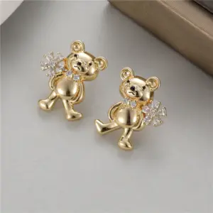 Wholesale Little Bear Stud Earrings For Women With 925 Sterling Silver Posts, Copper Base, And Zircon Inlay Featuring Electroplated Gold Plating