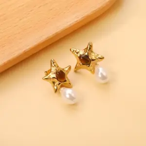Wholesale Vacuum Electroplating (In Furnace) Plated Imitation Gold Imitation Pearl Starfish Earrings Ladies 304 Stainless Steel Oval Cat's Eye Earrings Fashion Irregular Geometric Shape