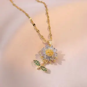 X2397 Rotating Sunflower Necklace
