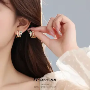 Wholesale Snake Stud Earrings For Women With 925 Sterling Silver Posts, Copper Base, And 14K Real Gold Plated Rhinestones