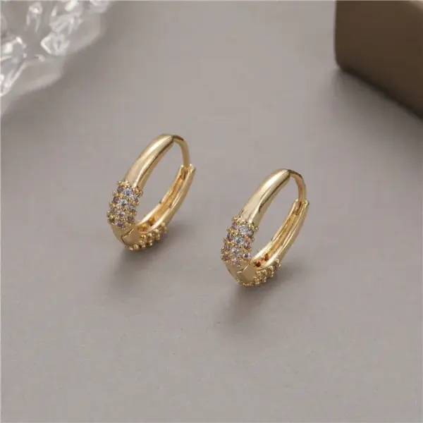 Wholesale U Shape Copper Earrings For Women With Zirconia Inlay And Copper Flat Backs