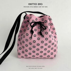 pink Chinese characters