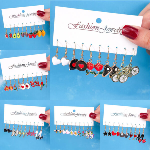 Wholesale jewelry elegant fashion flower rose small daisy earrings love unicorn bee earrings