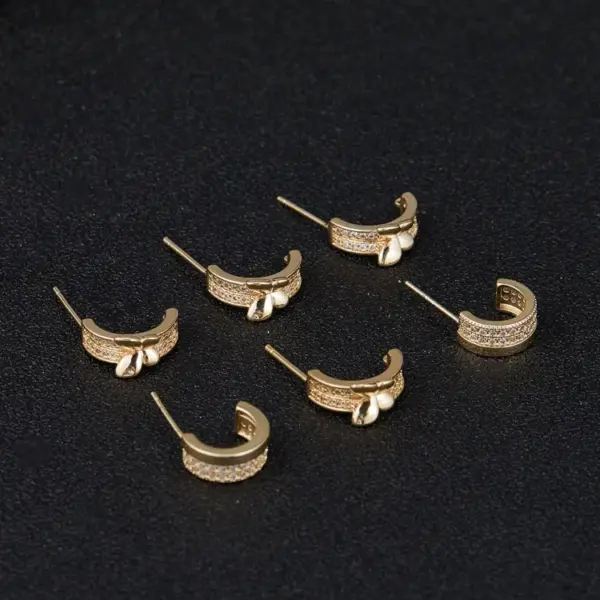 Wholesale Butterfly Stud Earrings For Women With 925 Sterling Silver Posts, Copper Base, Electroplated Gold Finish, And Zircon Inlay