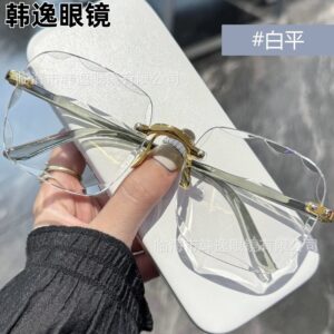 A46 White