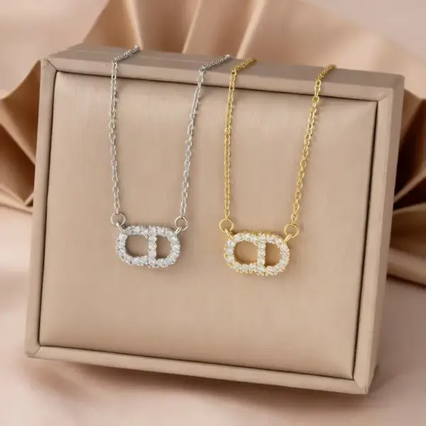 Wholesale Women’s Letter Pendant Necklace With Inlay Artificial Rhinestones, 18K Real Gold Plated Copper, Water Plating On Cable Chain