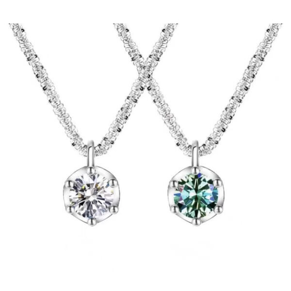 Wholesale Sparkling Starry Night Necklace Pendant for Women, Valentine's Day Collarbone Chain, Niche Minimalist Style, High-End Accessory, Affordable Luxury