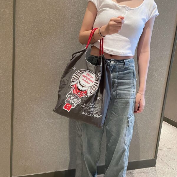 oly-69a25f8e7546a08902ea9b52fd162e86 Wholesale Japanese air balloon embroidery environmental protection cloth bag female ball chain embroidery nylon handbag shoulder